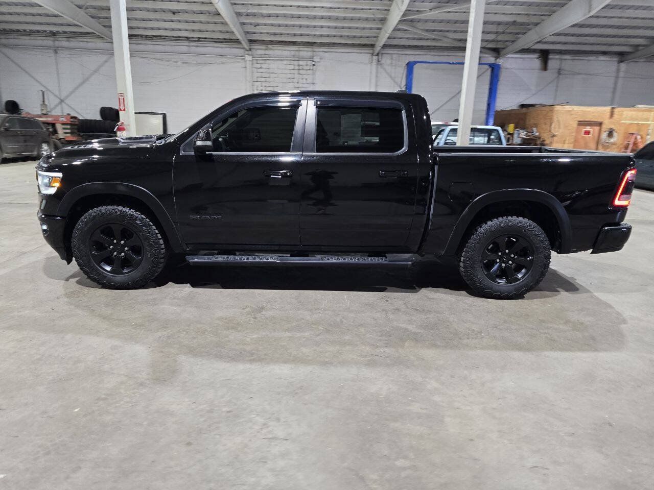 Used 2019 RAM 1500 Sport w/ Level 2 Equipment Group AWD/4WD image 5