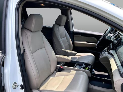 Used 2020 Honda Odyssey EX-L image 9