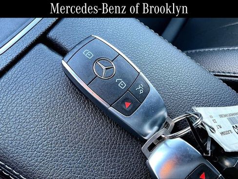 Certified 2023 Mercedes-Benz GLA 250 4MATIC image 13