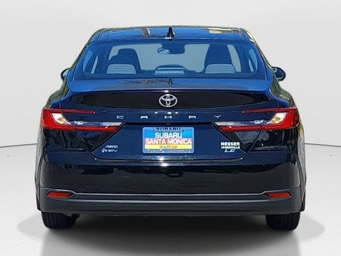 Used 2025 Toyota Camry LE image 6