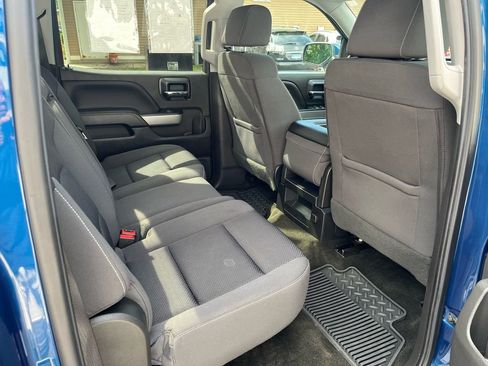 Used 2018 Chevrolet Silverado 1500 LT w/ All Star Edition AWD/4WD image 21