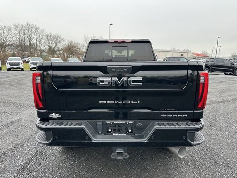 Used 2024 GMC Sierra 3500 Denali Ultimate image 8
