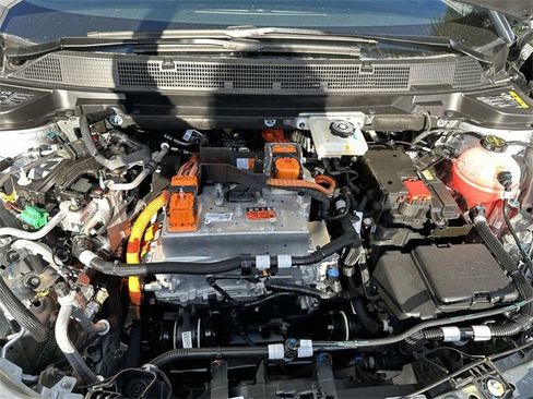 New 2026 Chevrolet Equinox EV LT image 18