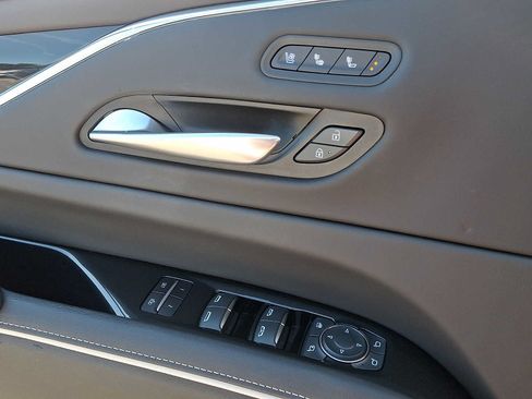 Certified 2024 Cadillac Escalade V AWD/4WD image 15