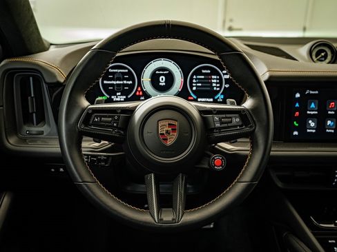Certified 2024 Porsche Cayenne Turbo GT image 38