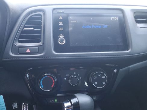 Used 2020 Honda HR-V Sport image 15