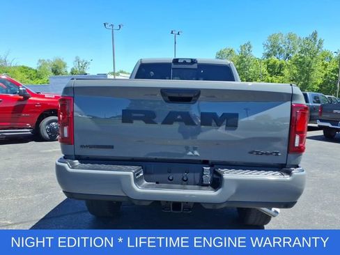 New 2026 RAM 2500 Big Horn AWD/4WD image 6
