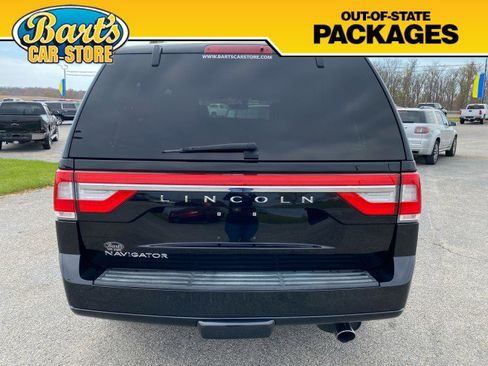 Used 2017 Lincoln Navigator Reserve image 5
