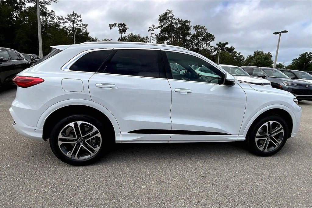 New 2026 Audi Q5 Premium Plus AWD/4WD image 4