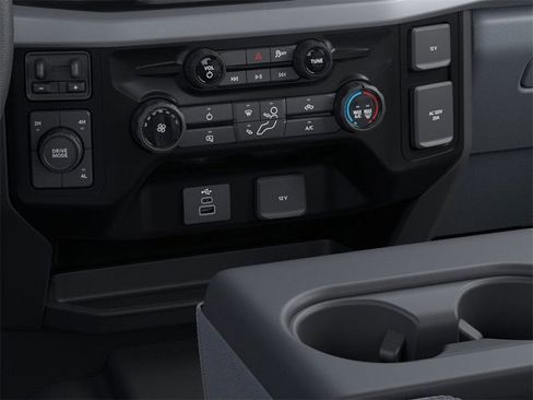 New 2025 Ford F550 4x4 Supercab Super Duty image 15