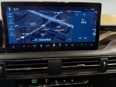 Used 2023 Lincoln Corsair Reserve w/ Equipment Group 201A FWD image 17
