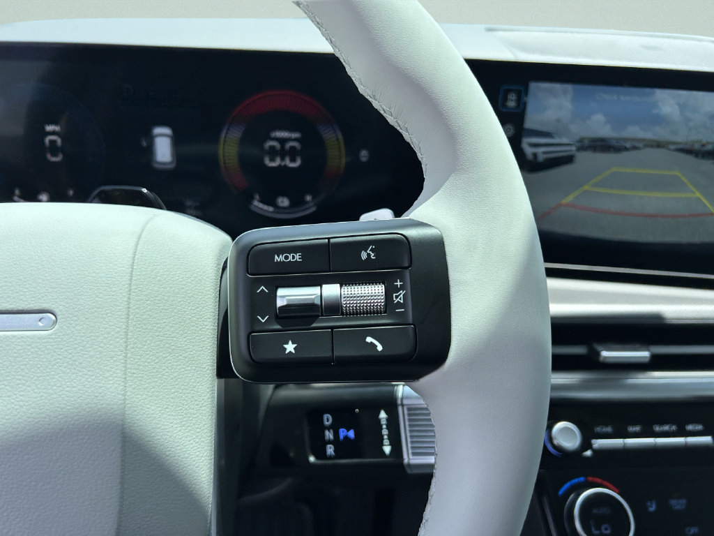 New 2026 Hyundai Santa Fe SEL FWD image 32