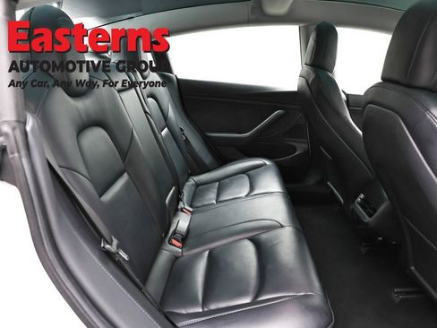 Used 2020 Tesla Model 3 Standard Range Plus RWD image 20