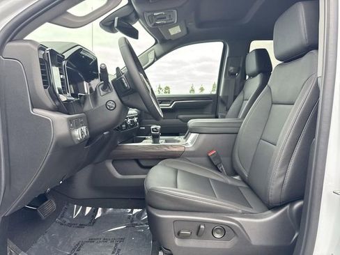 New 2026 GMC Sierra 1500 SLT w/ SLT Premium Plus Package RWD image 21