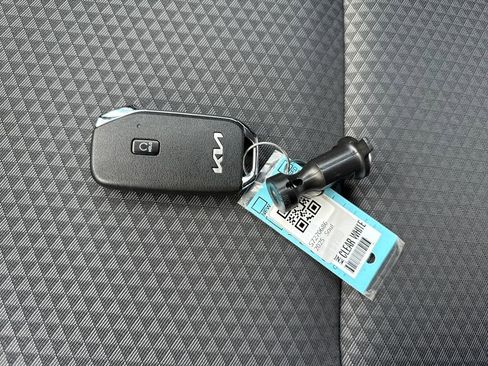 New 2025 Kia Soul S image 13