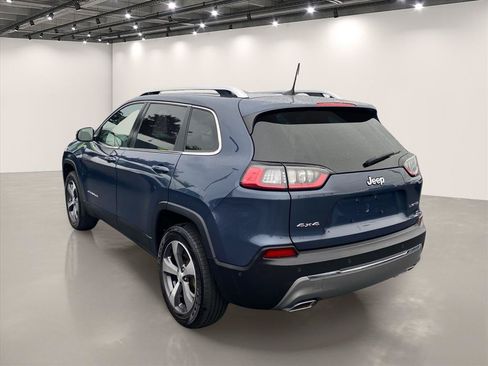 Used 2021 Jeep Cherokee Limited AWD/4WD image 5
