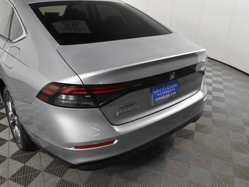 Certified 2024 Honda Accord EX image 15