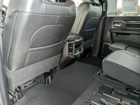 Used 2022 RAM 2500 Laramie w/ Night Edition image 25