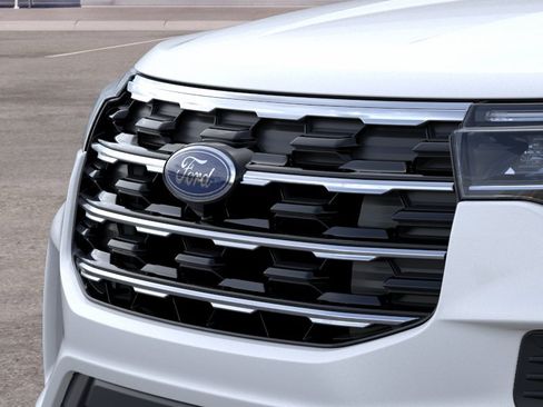 New 2026 Ford Explorer Active AWD/4WD image 17