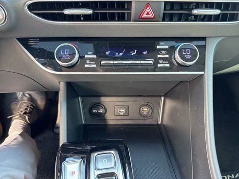 Used 2023 Hyundai Sonata SEL w/ Cargo Package image 22