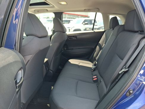 Used 2023 Toyota Corolla Cross LE w/ Moonroof Package AWD/4WD image 11