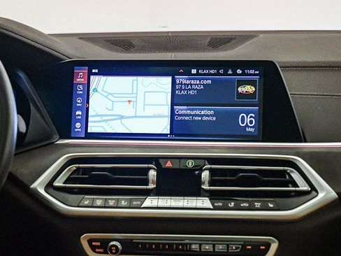 Certified 2022 BMW X5 xDrive40i w/ M Sport Package AWD/4WD image 13