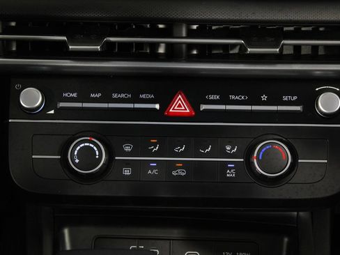 Certified 2026 Hyundai Tucson SE FWD image 22