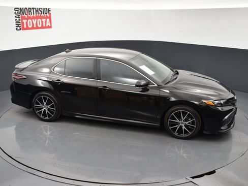 Used 2023 Toyota Camry SE image 20