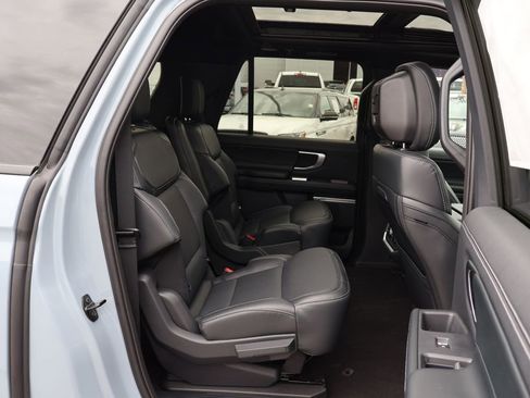 New 2026 Ford Expedition Max Platinum AWD/4WD image 25