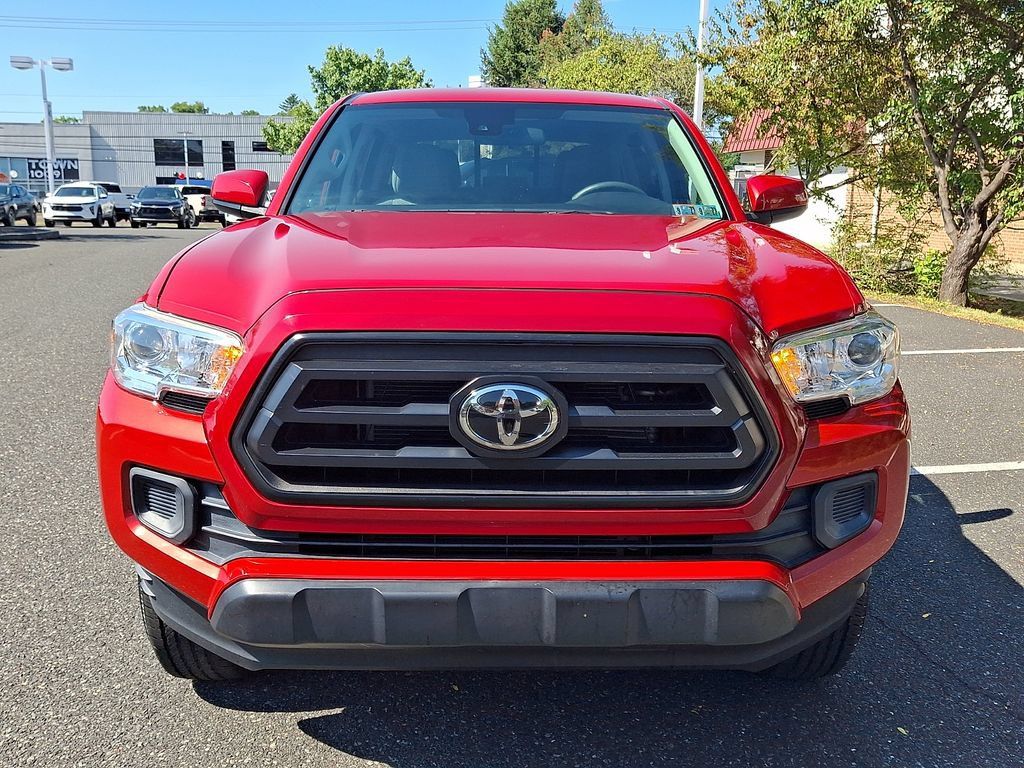 Used 2020 Toyota Tacoma SR AWD/4WD image 5