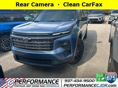 Used 2024 Chevrolet Traverse LS w/ Midnight/Sport Edition FWD image 1