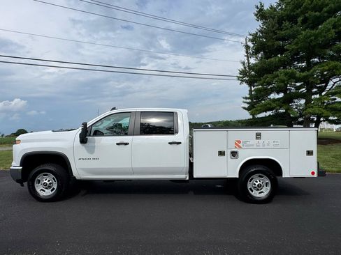 Used 2024 Chevrolet Silverado 2500 W/T w/ WT Convenience Package AWD/4WD image 3