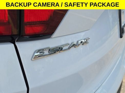 Used 2019 Ford Escape SEL AWD/4WD image 34