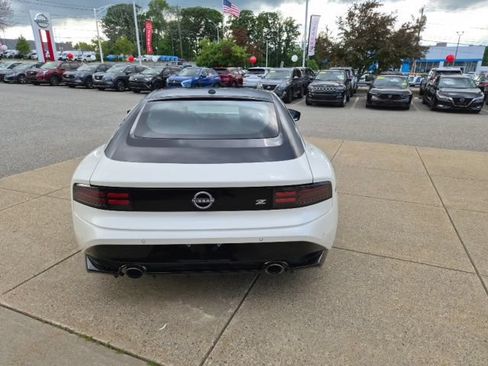 Used 2025 Nissan Z Sport w/ Floor Mat Package RWD image 6