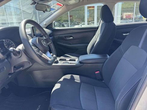 Certified 2023 Nissan Sentra SV FWD image 15