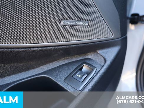 Used 2025 BMW M3 Competition image 25