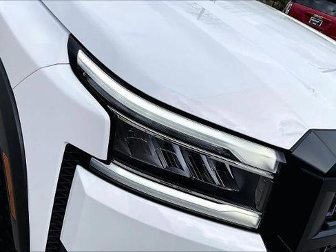 Certified 2025 Nissan Frontier Pro-X w/ Tow Package image 28