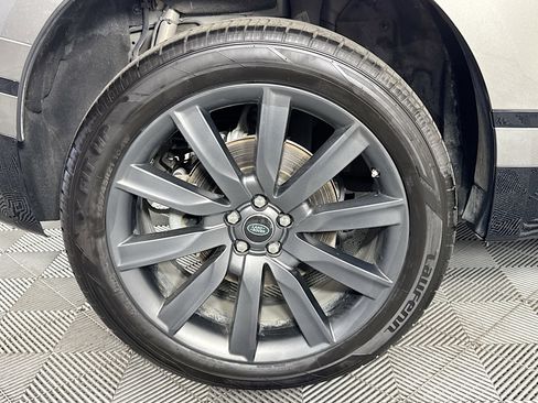 Used 2019 Land Rover Range Rover Velar R-Dynamic HSE AWD/4WD image 32