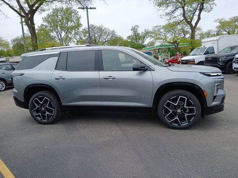 New 2026 Chevrolet Traverse High Country AWD/4WD image 3