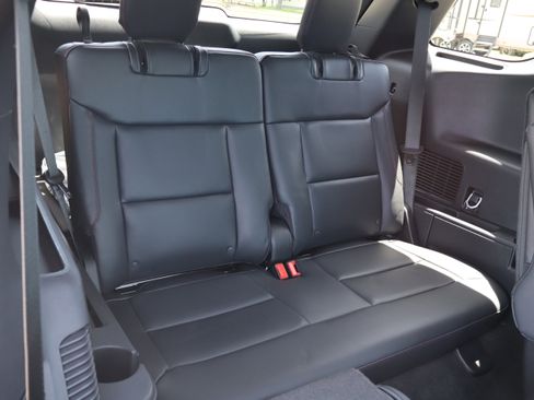 New 2026 Ford Explorer ST-Line w/ ST-Line Street Pack AWD/4WD image 12
