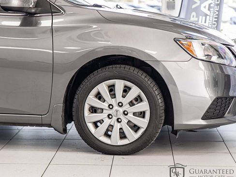 Used 2018 Nissan Sentra S FWD image 11
