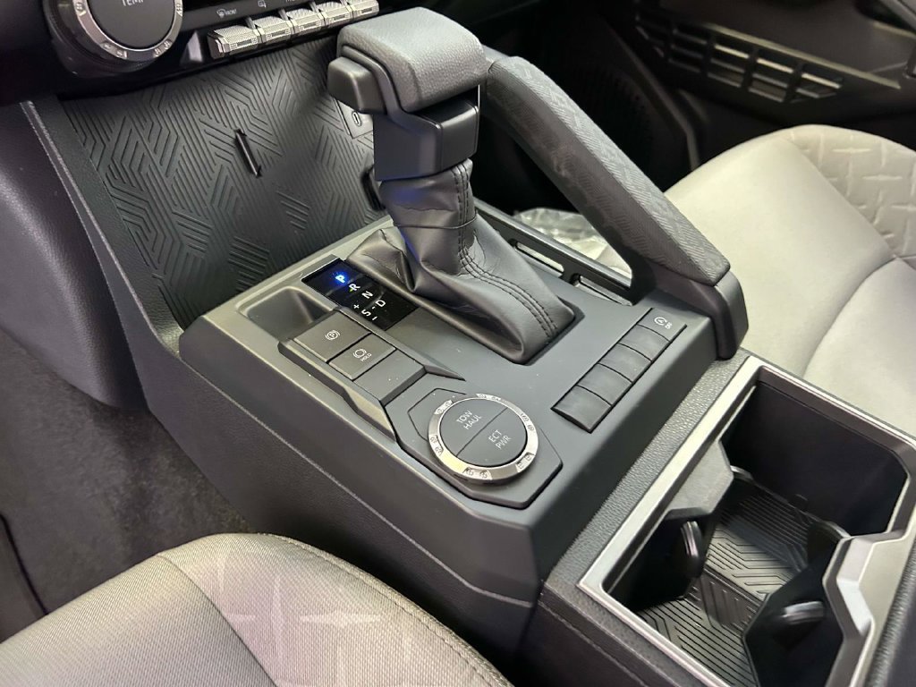 Used 2026 Toyota Tacoma SR5 RWD image 20