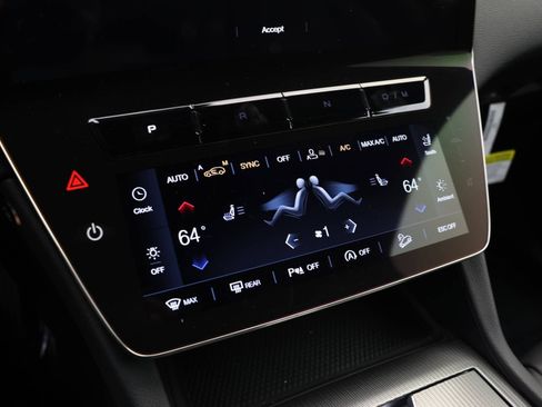 New 2024 Maserati Grecale GT image 9