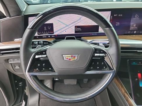 Used 2025 Cadillac Escalade Sport Platinum RWD image 25