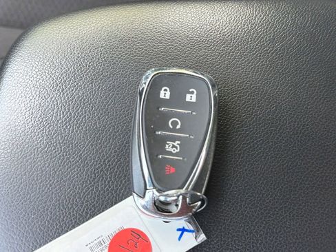 Used 2024 Chevrolet Malibu RS FWD image 24