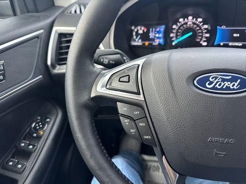 Used 2024 Ford Edge SEL w/ Convenience Package image 32