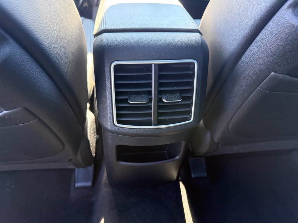 Used 2025 Kia Sportage X-Line w/ Premium Package AWD/4WD image 14