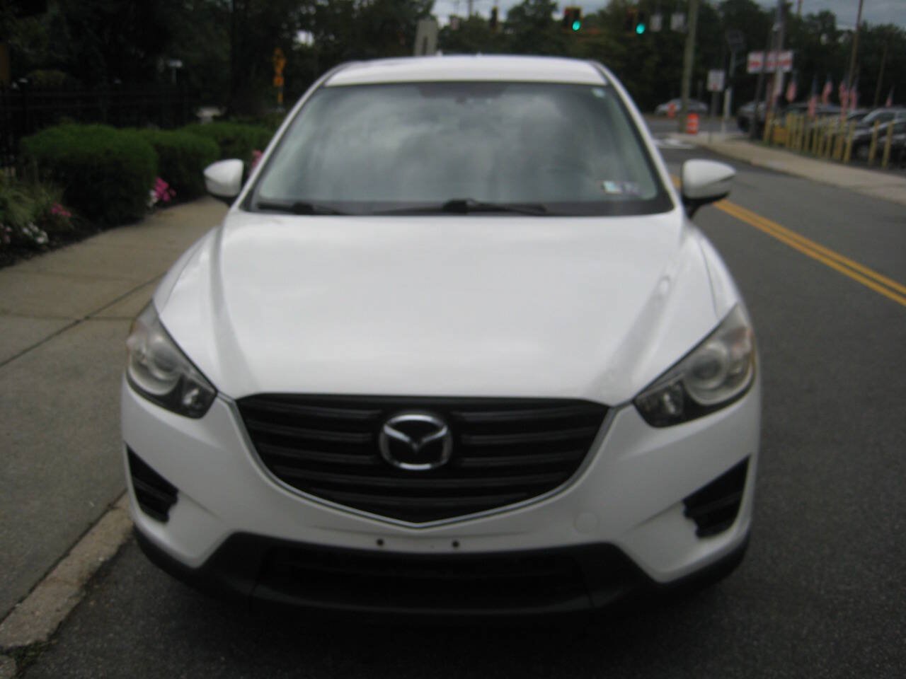 Used 2016 MAZDA CX-5 Sport w/ Rear Camera Package AWD/4WD image 2