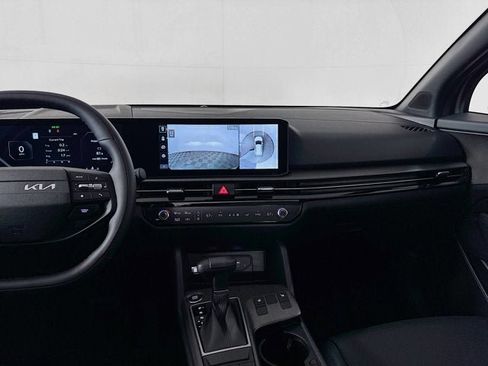 New 2026 Kia Sportage X-Line w/ X-Line Technology Package image 25