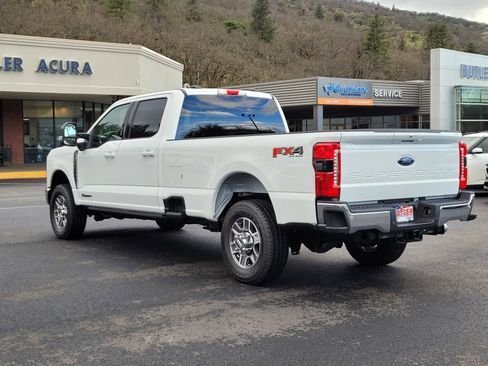 New 2026 Ford F350 Lariat w/ FX4 Off-Road Package image 7